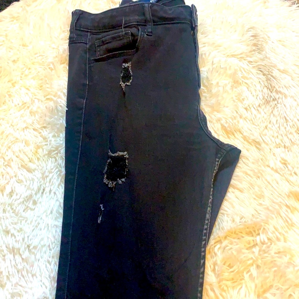 black jean